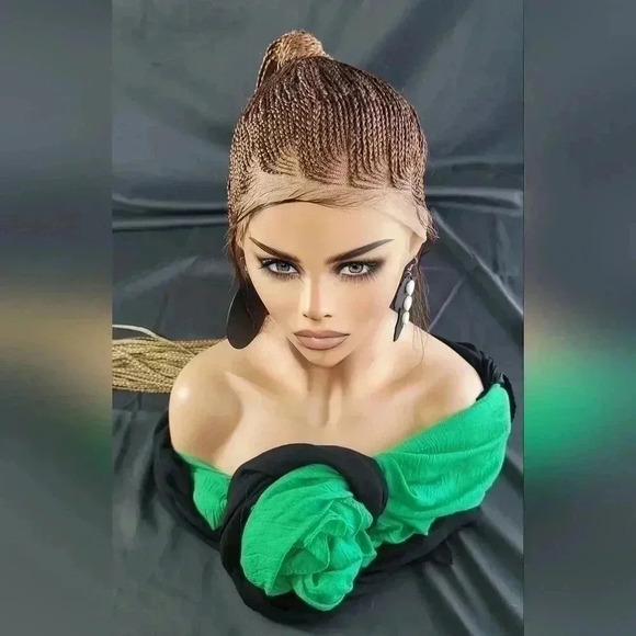 Braided wig  100% handmade, 0mbre wig, NWT feeding  braids absolutely gorgeous - Picture 11 of 16